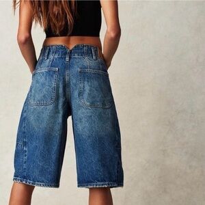 Free People We The Free Extreme Measures Barrel Short Timeless Blue Denim 24
